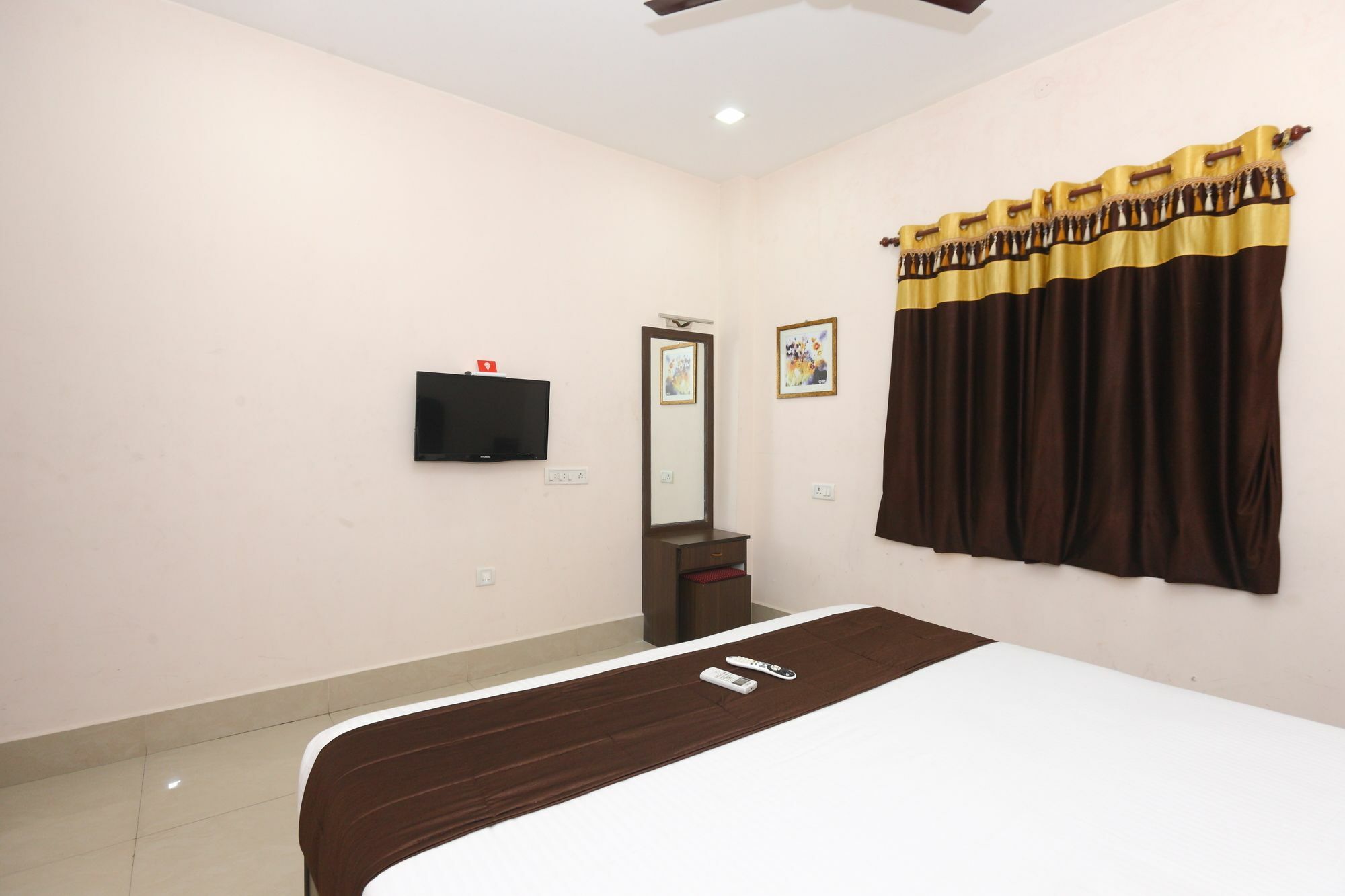 Hotel O Raaj Residency Chennai Exterior foto